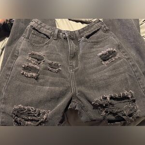 Black distressed grunge boyfriend jeans